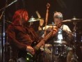 /album/alter-bridge/myles-flip-are-rocking-out-jpg/